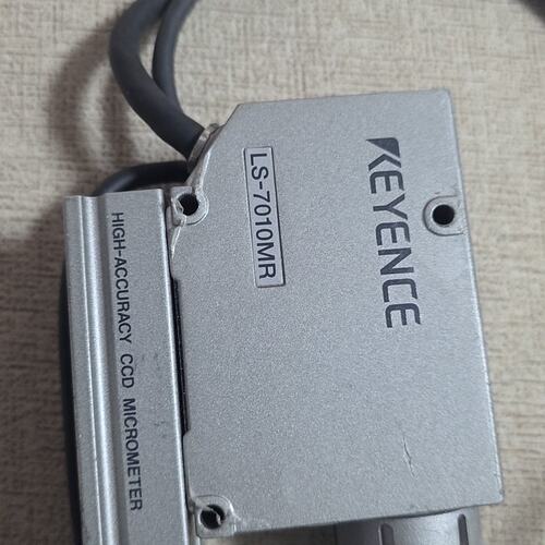 KEYENCE基恩士LS-7010MR/LS-7010MT激