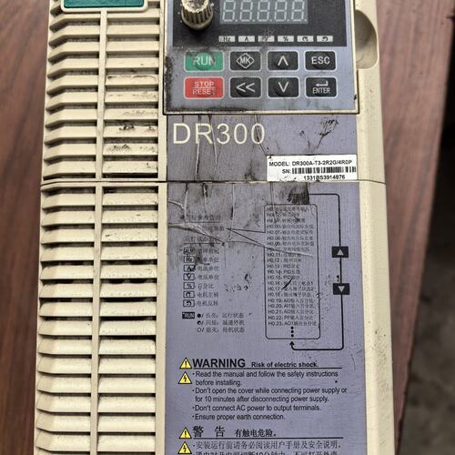 DR300A-T3-011G/015p如图拆机功能正常！外观
