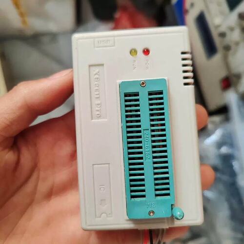 议价【XGecu TL866II Plus程式器】轻使用痕迹