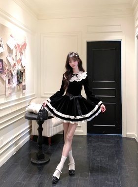 越韩小鱼 赫本千金 法式黑色丝绒连衣裙镂空蕾丝领口公主蓬蓬裙