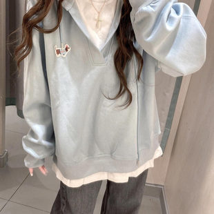 假两件刺绣腊肠狗V领连帽卫衣女春秋设计感学院风独特慵懒上衣服