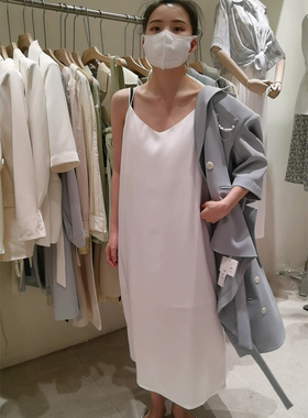 FST黑色吊带连衣裙女春秋开叉法式2021新辣妹百搭轻奢小众炸街v领