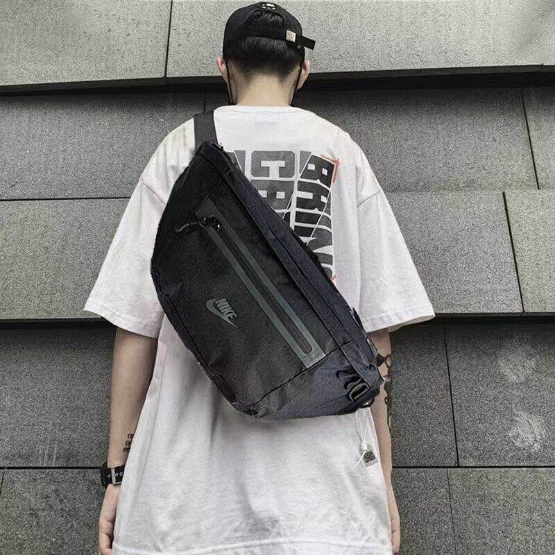 Nike耐克单肩包男女通用大容量时尚休闲胸包多功能背包斜挎包