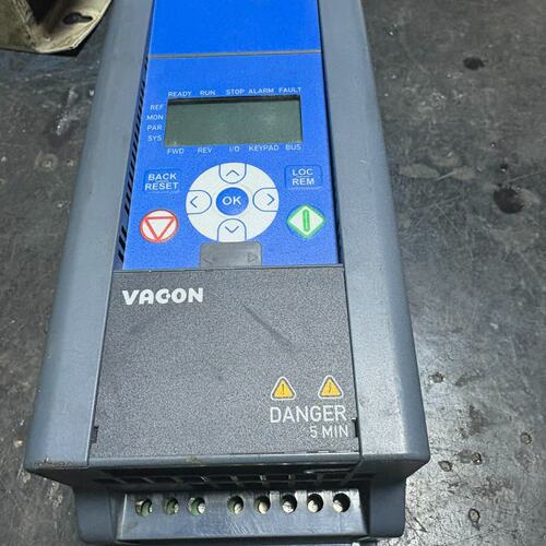 议价伟肯VACON0010-3L-0005-4+DLCN变频器，可维修