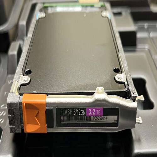 议价EMC Isilon 005052616 0050可维修