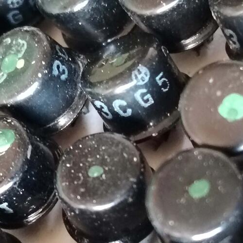议价华宝3CG5B 绿点 三极管100只可维修