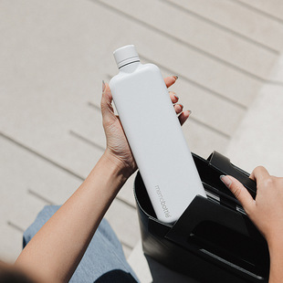 【memobottle 不锈钢-SLIM】金属扁平水壶 便携运动水杯随手杯 礼