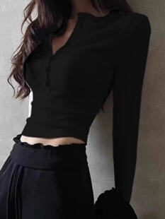 修身辣妹黑色V领长袖t恤女2025秋装新款高级感内搭打底衫短款上衣