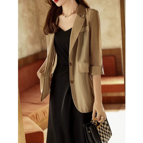 Брендовая куртка для отдыха, оверсайз