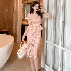 粉色蕾丝连衣裙气质名媛高级感女神范修身包臀裙子女夏季2026新款