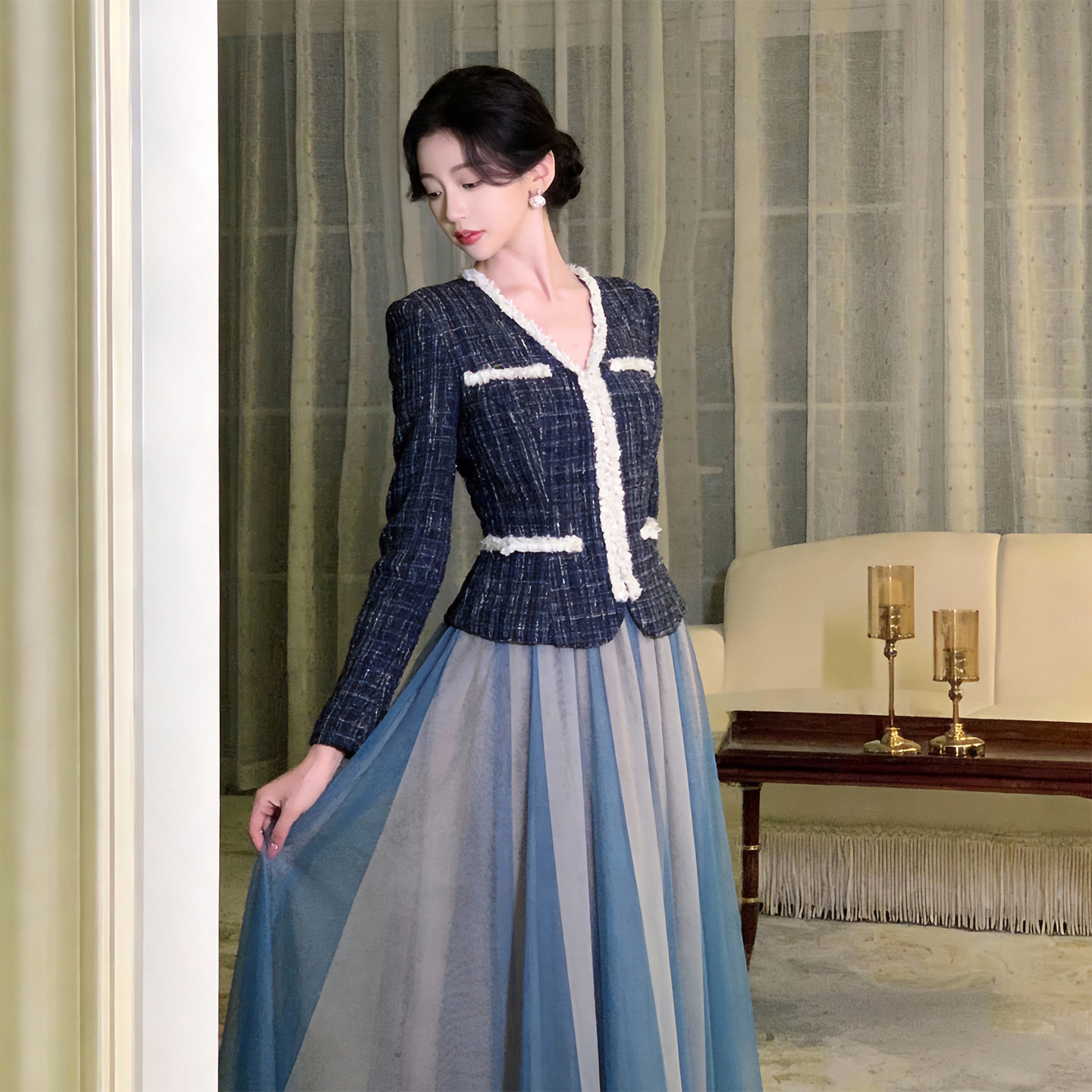 小香风蓝色连衣裙女春季2026新款假两件网纱长款a字裙长袖礼服裙