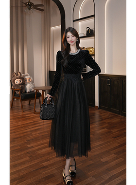 高腰纯色不褪色A字裙拼接网纱黑色春秋长款连衣裙45388