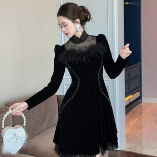 连衣裙女2025秋冬新款高级感轻奢新中式立领长袖收腰显瘦小黑裙子