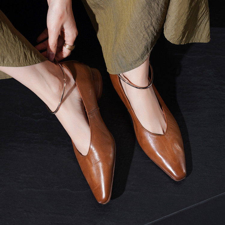 高级感法式复古风真皮小方头玛丽珍鞋新款女鞋低跟浅口气质单鞋