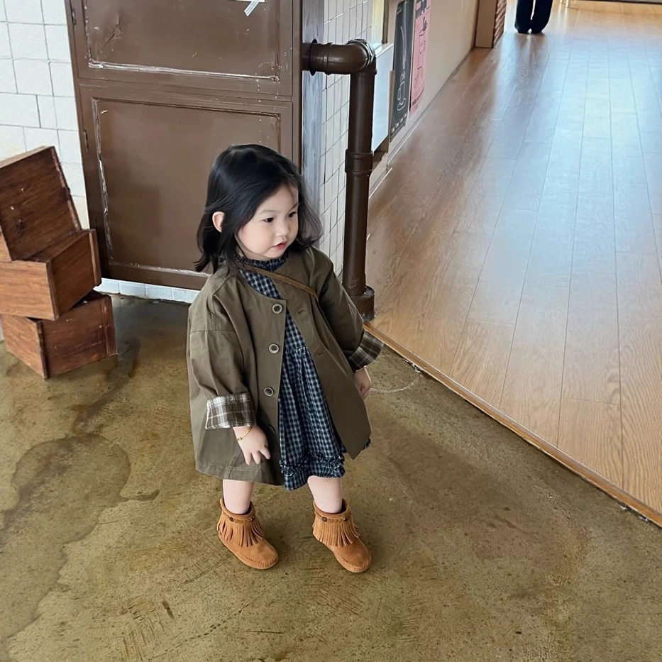 女童风衣外套新款秋装儿童拼接格子中长款大衣宝宝英伦风衣服