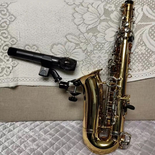 萨克斯夹喇叭口通用夹子无线麦克风固定夹有线话筒支架演唱会配件