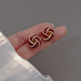 复古安可拉红耳钉女新年同心结蚊香盘耳夹无耳洞耳饰过年耳环秋冬