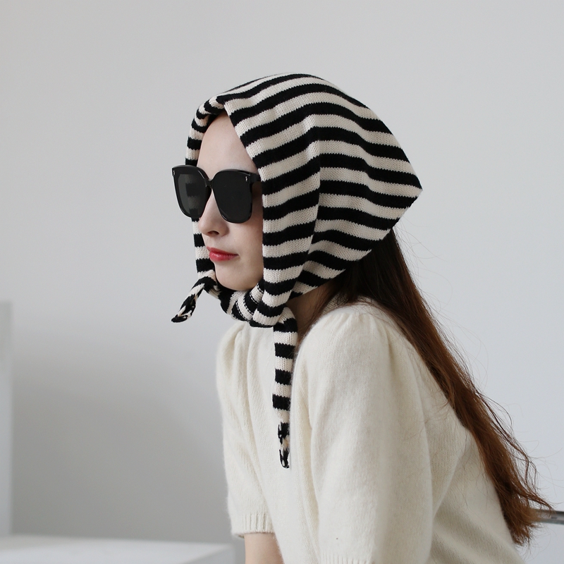 女针织黑白色护颈三角巾围脖条纹