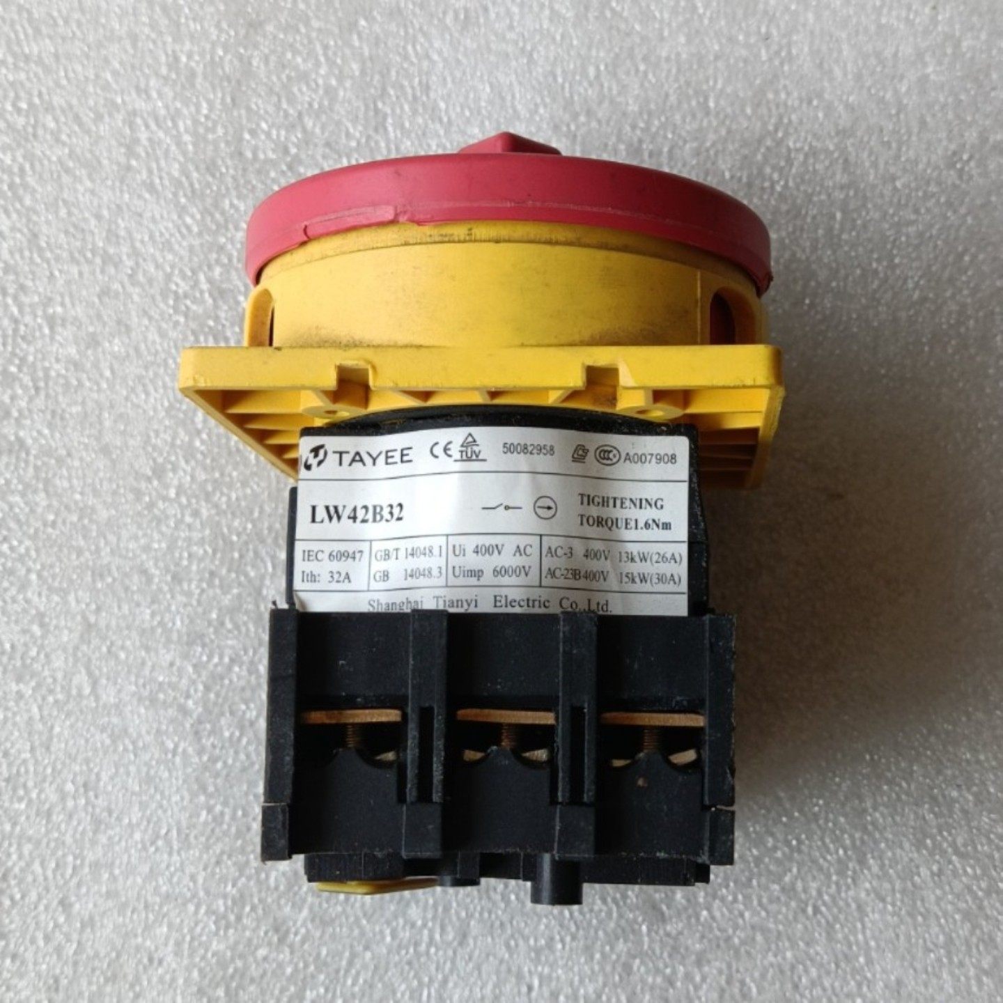 售前询价三相电源开关LW42B32 -1016LF101隔离凸轮通断开关3P32A,电子元器件市场,其它元器件,淘宝优惠券,粉丝福利购,淘宝优惠卷