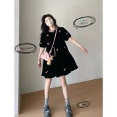 大码 300斤胖MM赫本风蕾丝泡泡袖 蝴蝶结宽松遮肉显瘦黑色连衣裙ins