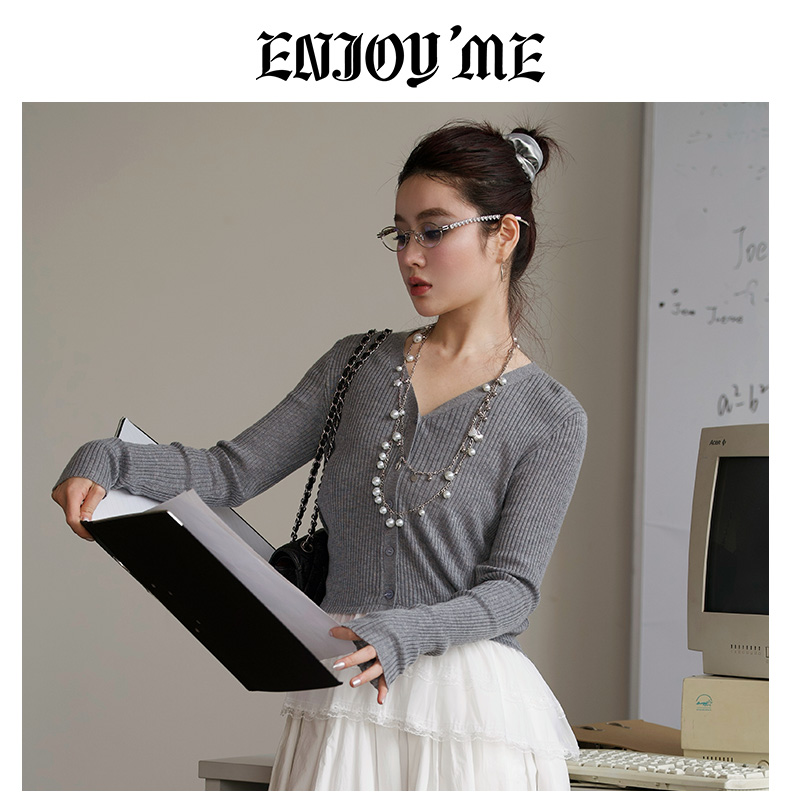 ENJOYME商场同款灰色基础针织衫