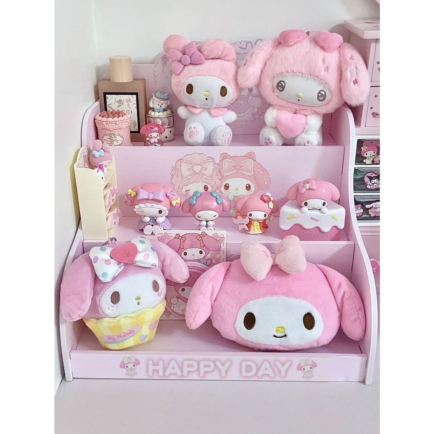 卡通可爱桌面收纳架少女心置物架整理架子高颜值宿舍展示整理架