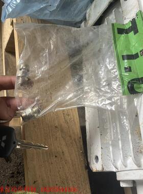 全新西门子电机 1la7113-4aa92-z 减速机型号z