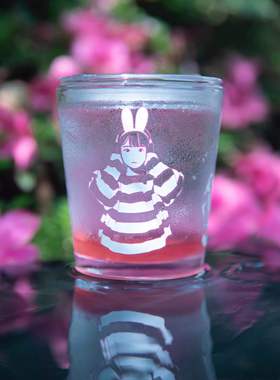 宝龙美术馆 X BackSide 联名限定玻璃吸管杯随行潮流杯子潮牌小众