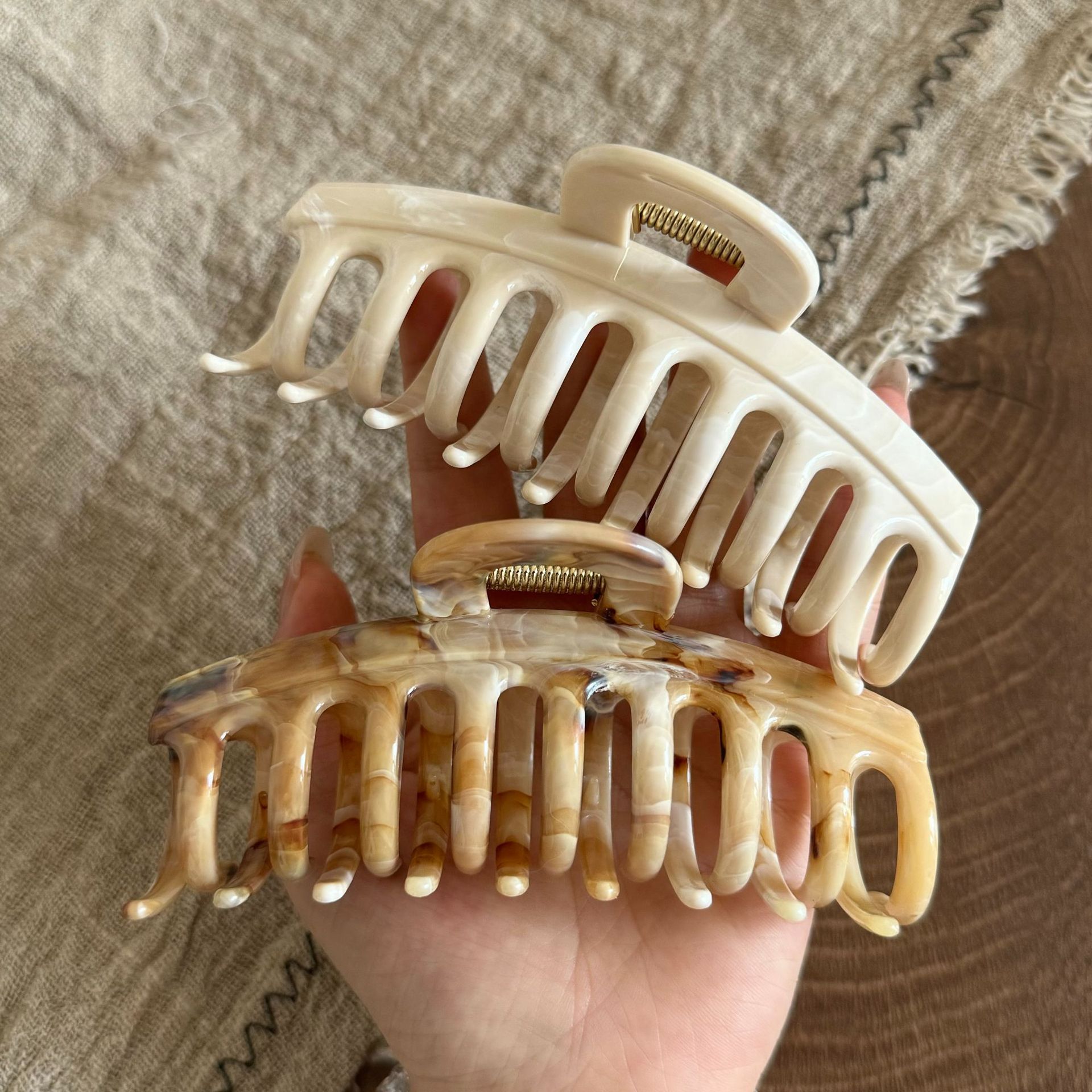 温柔沙漠油画纹理大号抓夹后脑勺