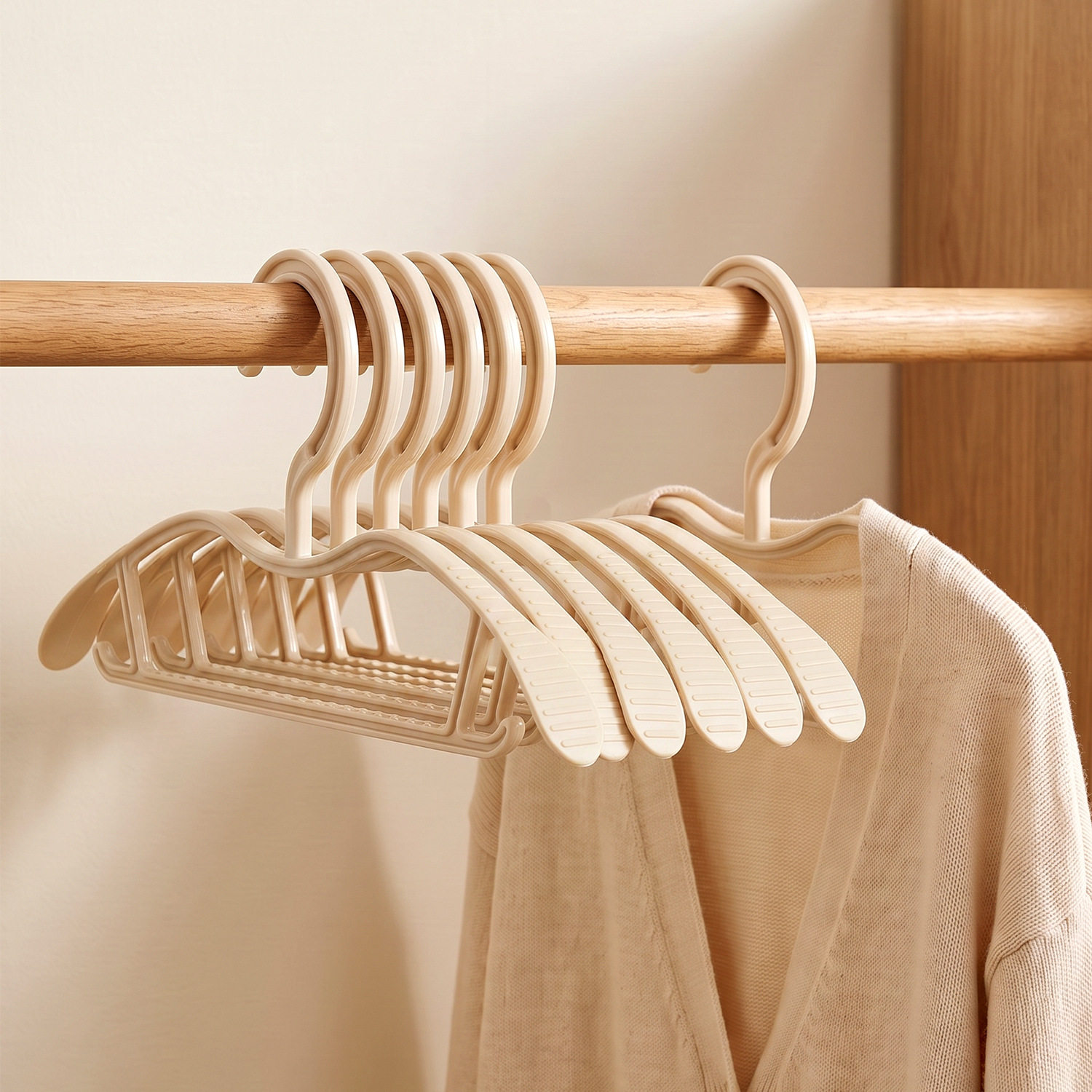短颈衣架挂衣家用晾衣服衣撑子防