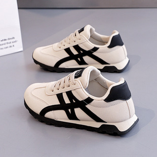 德训鞋女秋季平底百搭轻便小白鞋休闲运动鞋阿甘女鞋