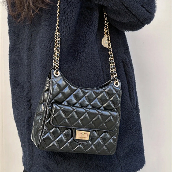 小香风hobo嬉皮包头层油蜡牛皮2025新款百搭链条单肩斜挎腋下包女