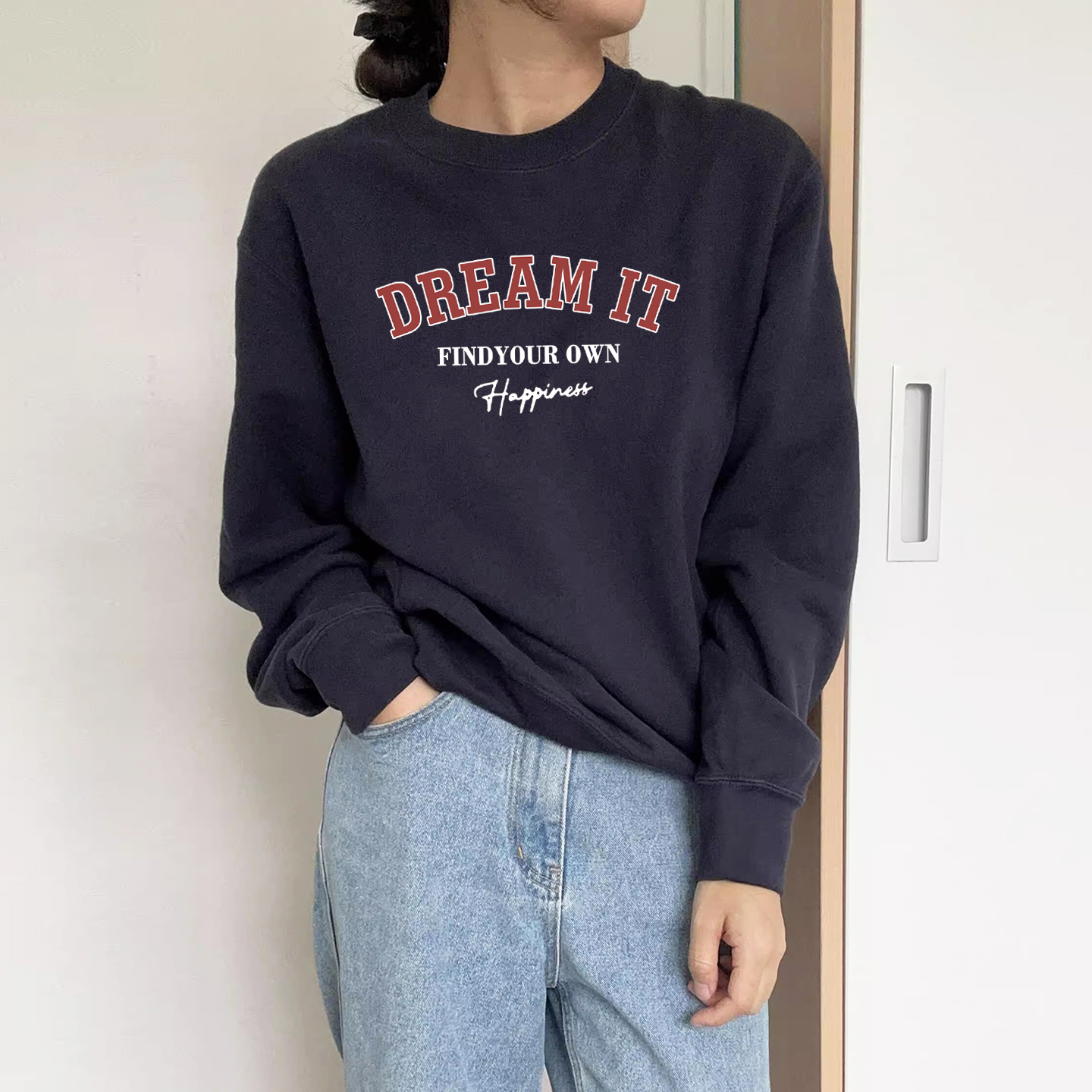 藏青色韩版圆领字母套头卫衣女2025秋季超好看上衣宽松百搭外套潮