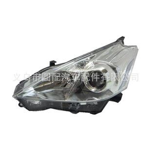 外贸出口圆配汽配适用于丰田Prius V/α(Alpha) 2011汽车大灯灯具