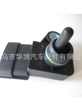 适用索纳塔伊兰特千里马现代进气压力传感器39300-22600