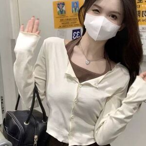 跨境小众东南亚T恤设计感早挂脖纯欲东南亚跨境长搭内春季两件套