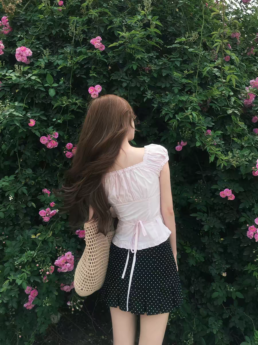 韩系绝美套装女小个子夏天穿搭镂空方领粉色衬衫波点半身裙两件套