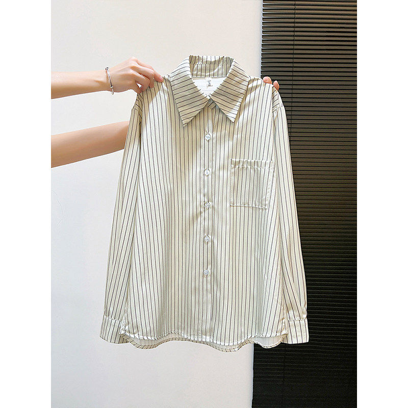 米色条纹衬衫女春装OL通勤休闲显瘦上衣叠穿毛衣内搭打底衬衣秋冬