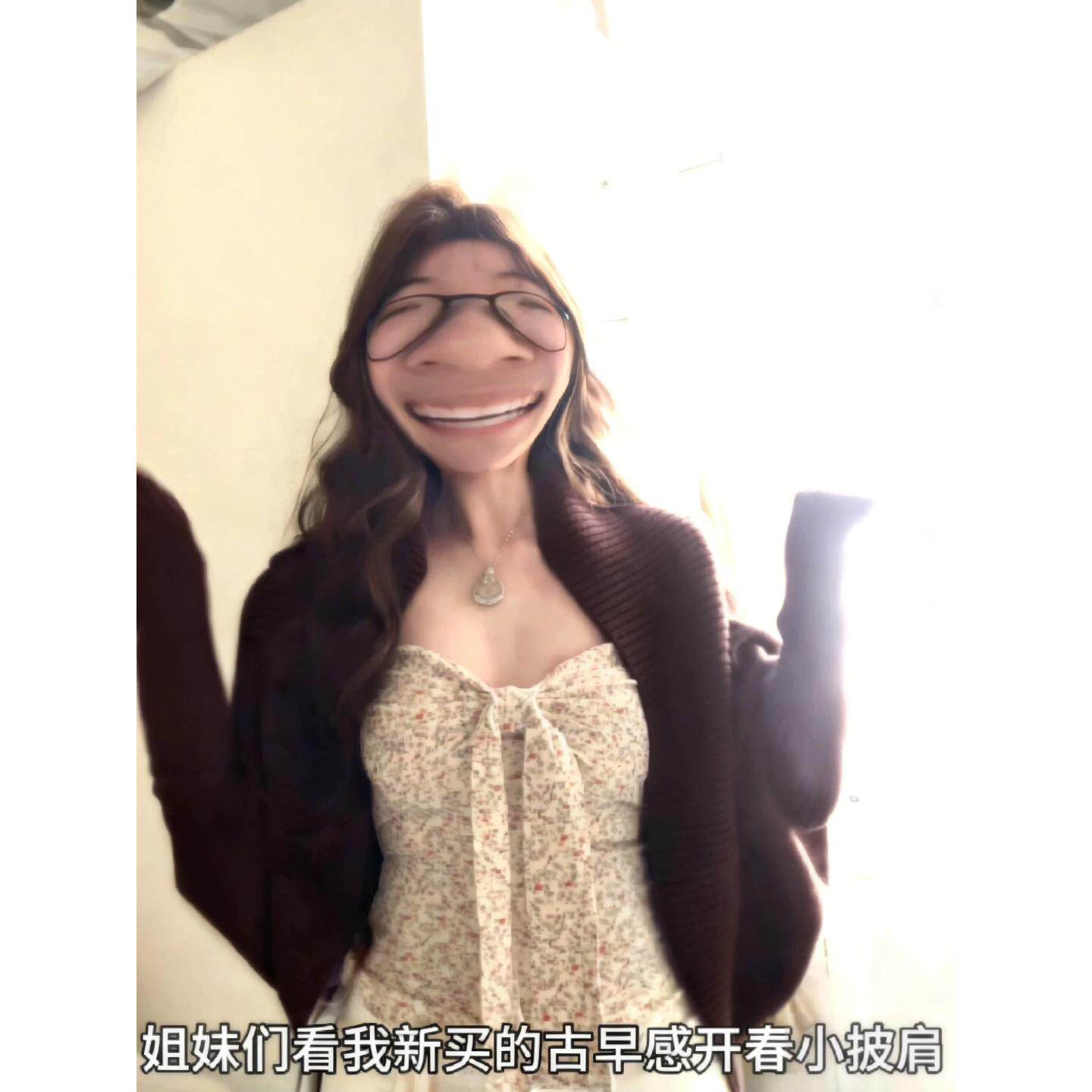 棕色短款外套女款春季针织开衫2026新款韩系巨好看开春穿搭设计感