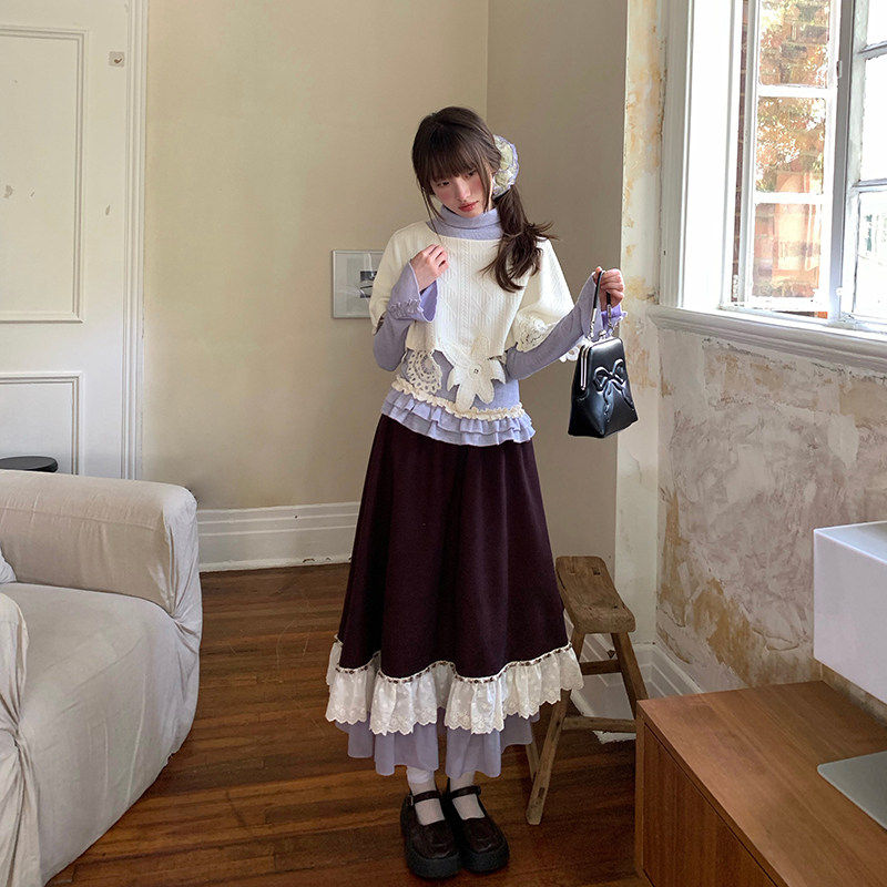 原创温柔重工勾花斗篷打底衫秋季小众慵懒设计感别致套装女