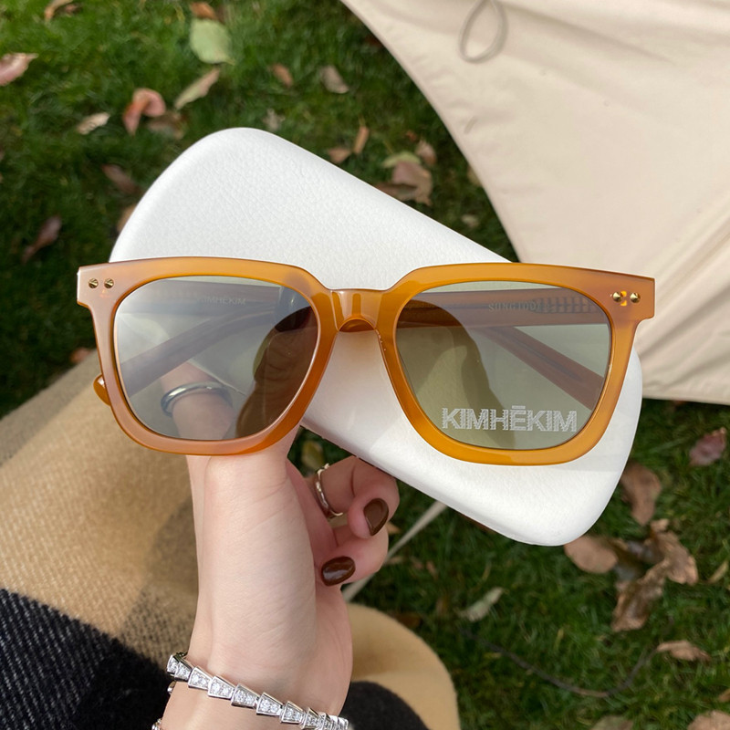 小红书kimhekim茶色墨镜女潮个性焦糖色方框大脸显瘦太阳眼镜男