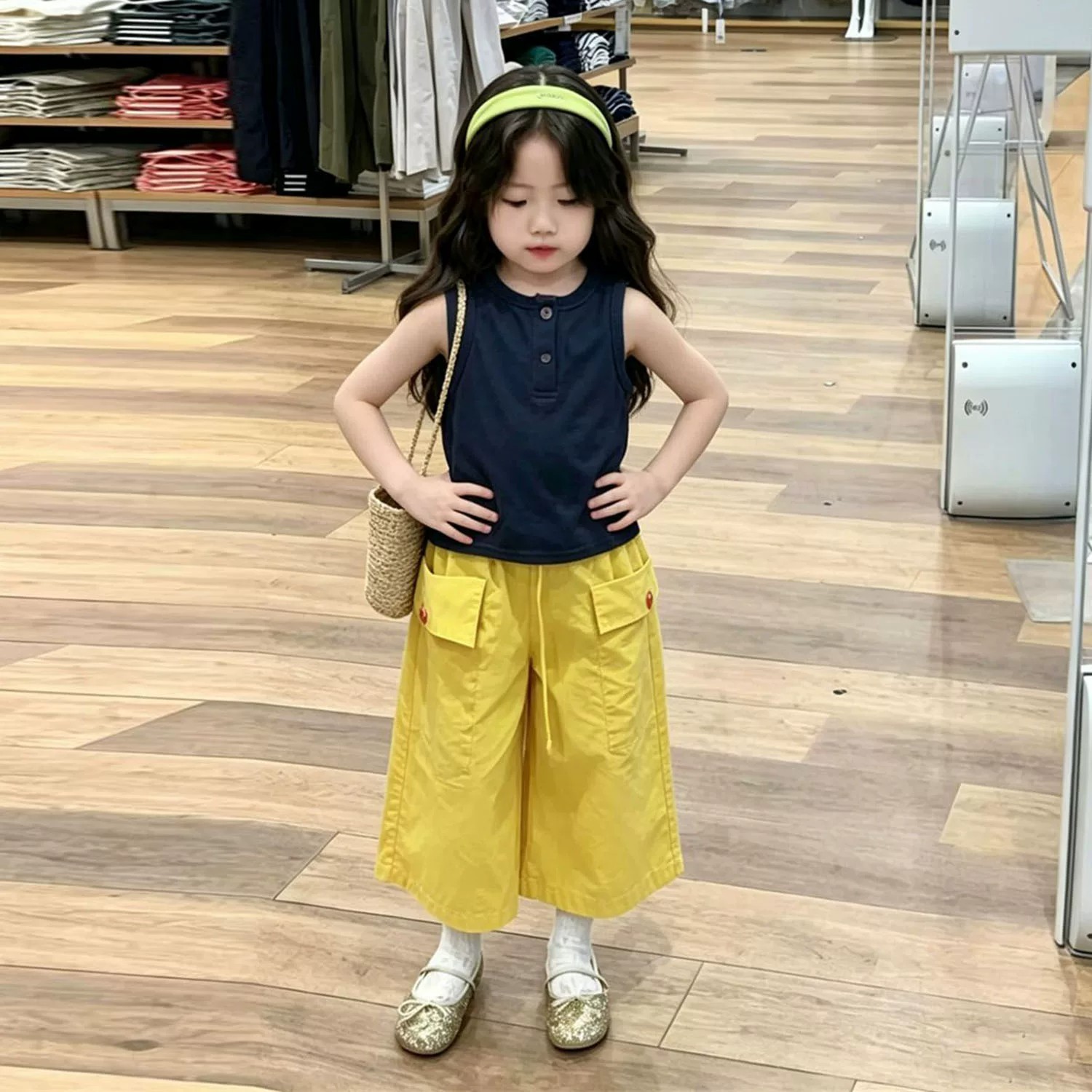 韩国童装夏季藏青色百搭无袖背心