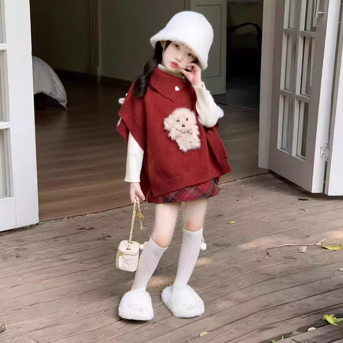 韩版女童2025秋冬新款红色可爱毛绒小狗斗篷毛衣小女孩红格半身裙