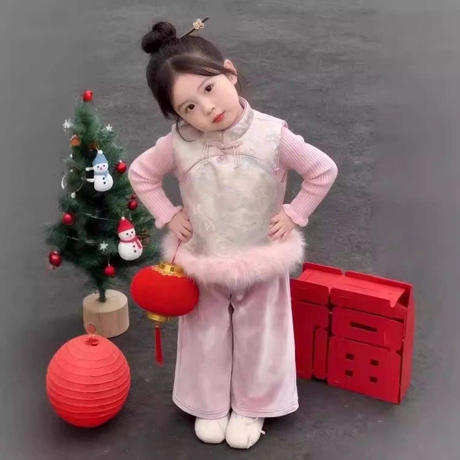 新中式女童2025冬季新款粉色锦缎提花拼接毛绒马甲女孩丝绒直筒裤,童装/婴儿装/亲子装,套装,淘宝优惠券,粉丝福利购,淘宝优惠卷