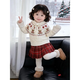 韩版女童2025冬季新款白色可爱小熊提花加厚毛衣小女孩红格纹半裙