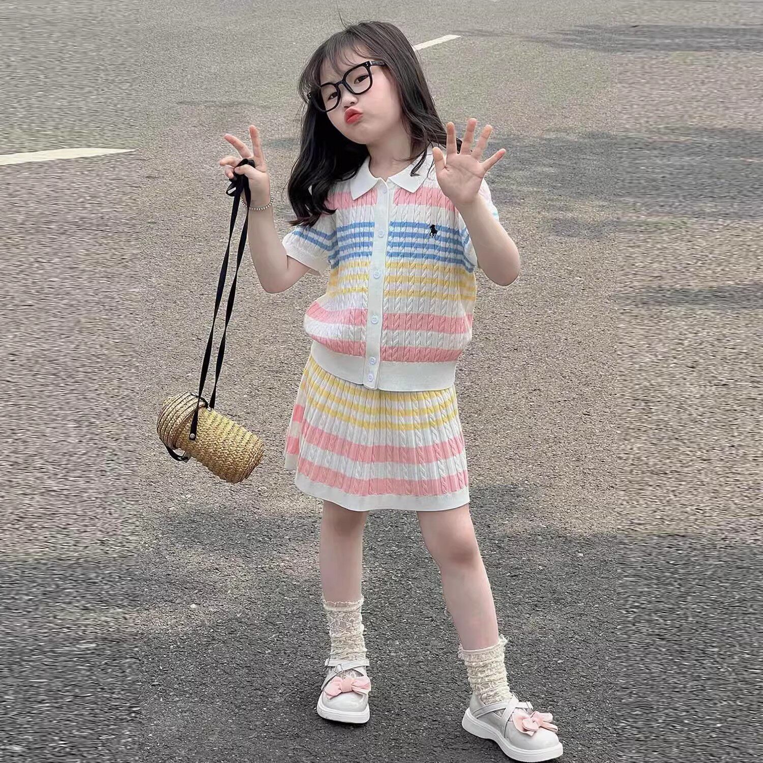 韩版女童2026夏季新款彩色条纹针织套装女孩短袖开衫半身裙两件套