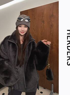 HERDERS 短款拉链款皮毛一体外套 52277