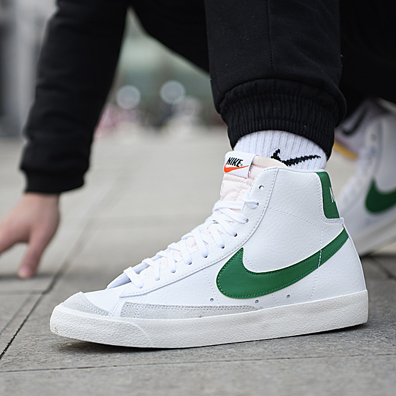 高帮板鞋nike耐克休闲鞋2022春新款红色勾开拓者运动鞋bq6806-115