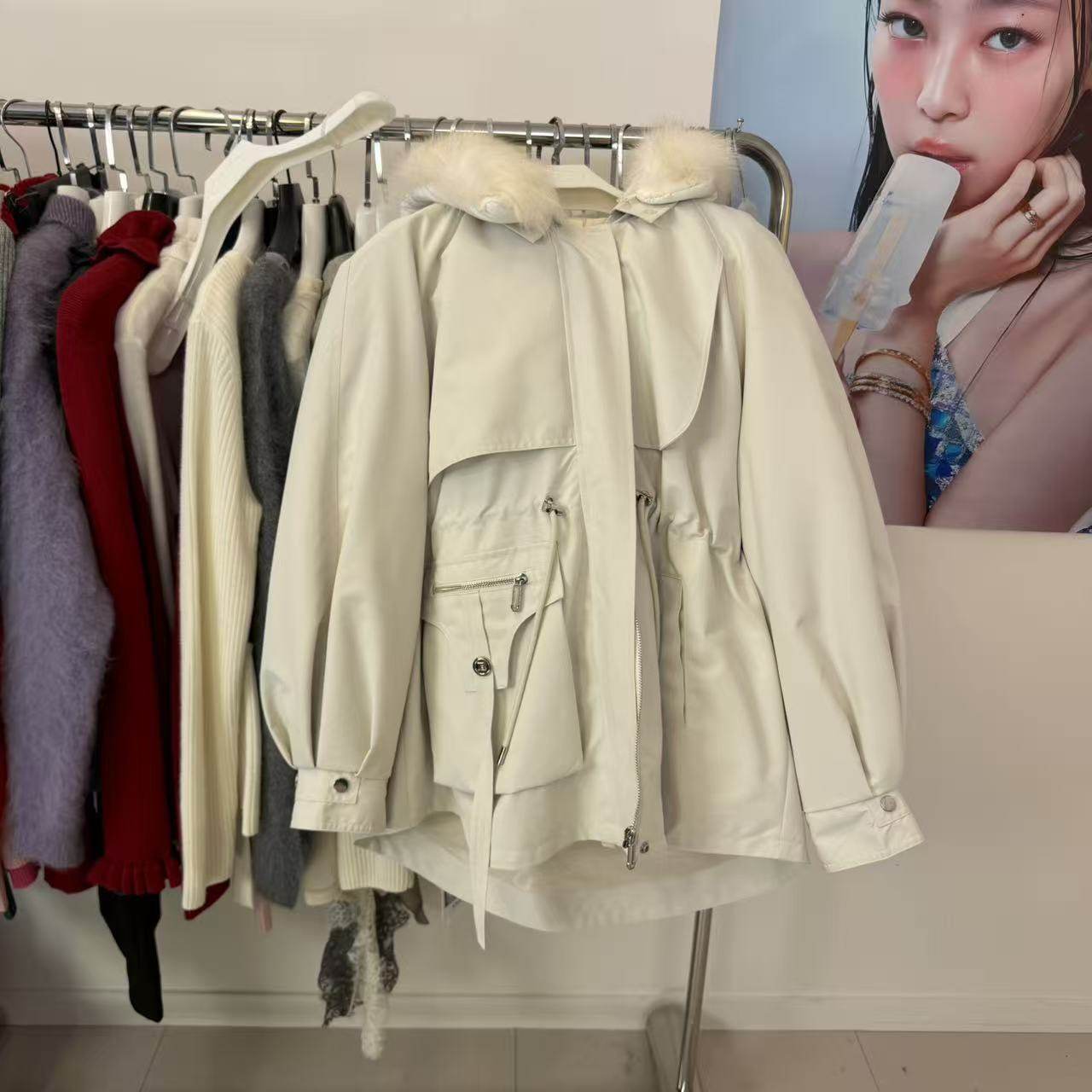 【英英Chili】bu退换 狐狸毛毛领女士整片獭兔派克服 01.20,女装/女士精品,派克服,淘宝优惠券,粉丝福利购,淘宝优惠卷