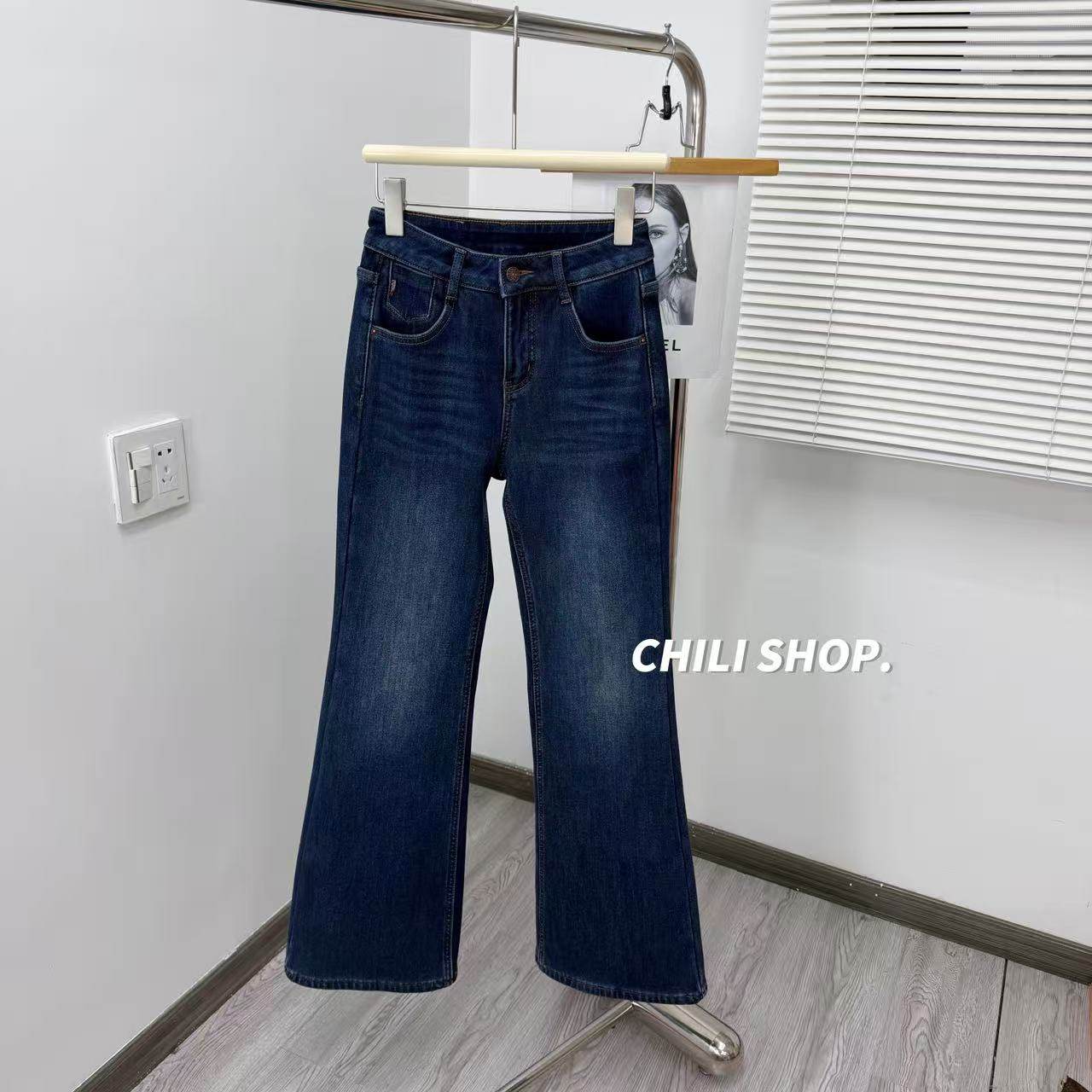 【英英Chili】bu退换 复古风弹力显瘦直筒微喇牛仔裤 12.21